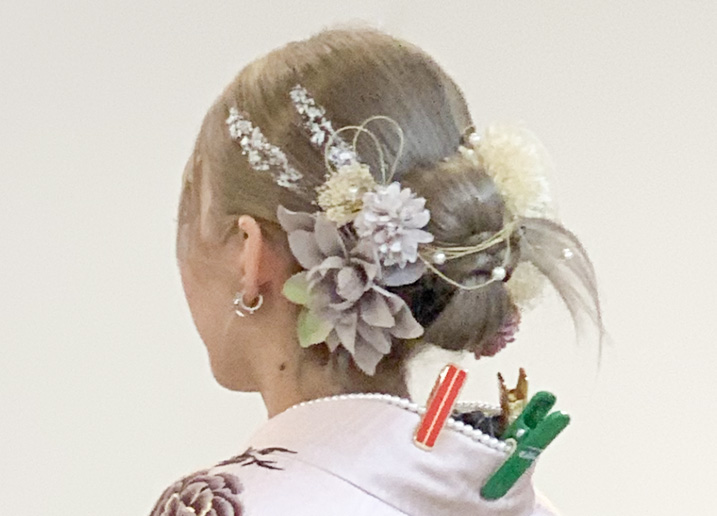 振袖ヘアスタイル カチモリリボンヘア